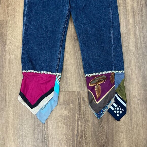 Levi's Upcycled Vintage Silk Scarf Jeans Sz 27 - Picture 3 of 11